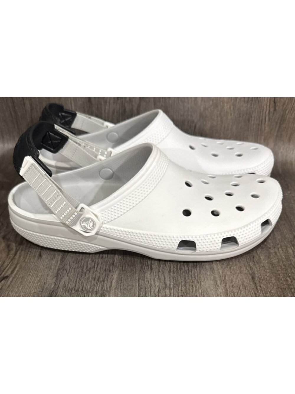 Crocs Mens Classic Turbo Strap Clog Size 12 White Gray Sporty NWOT